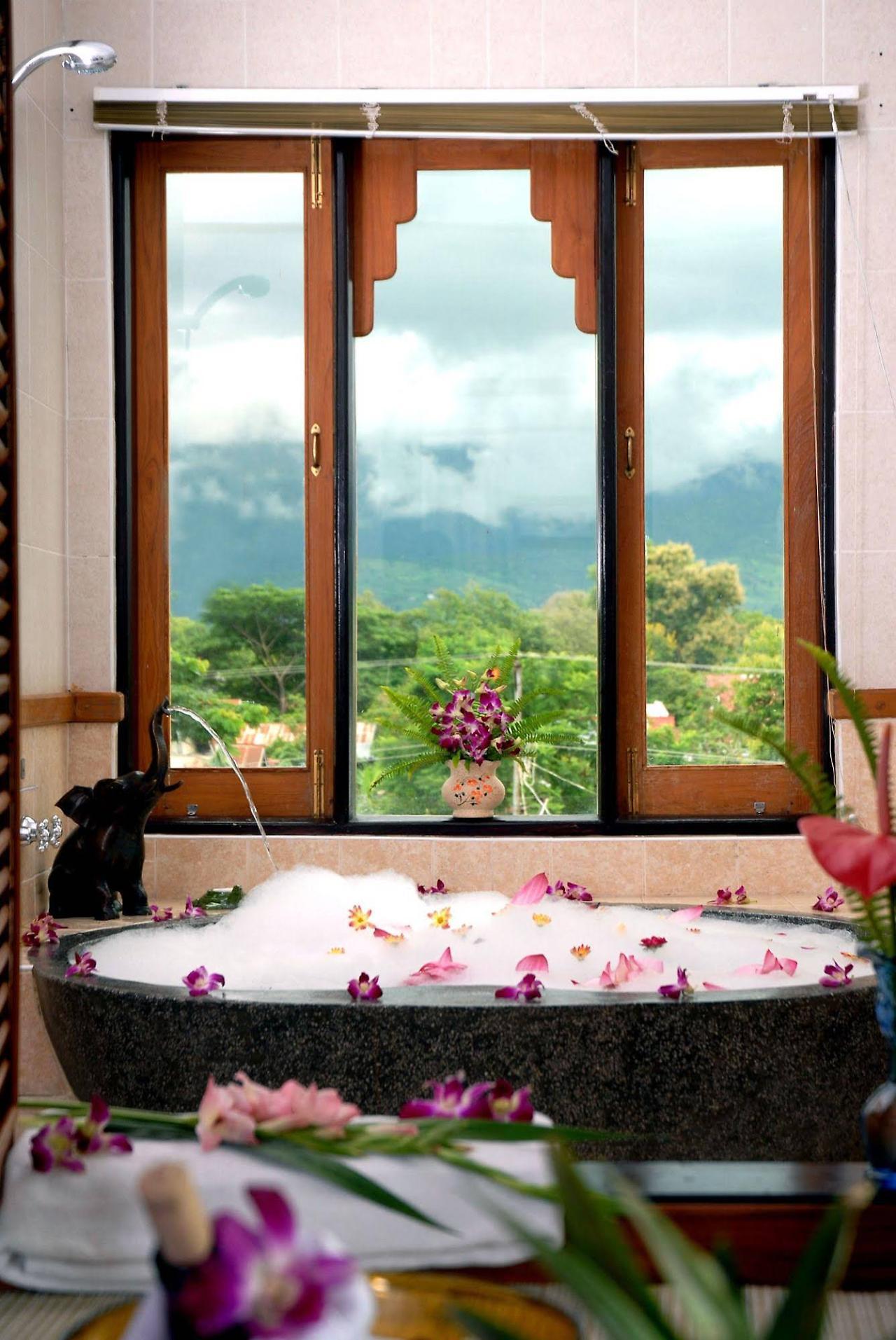 Hotel Amazing Nyaung Shwe Εξωτερικό φωτογραφία