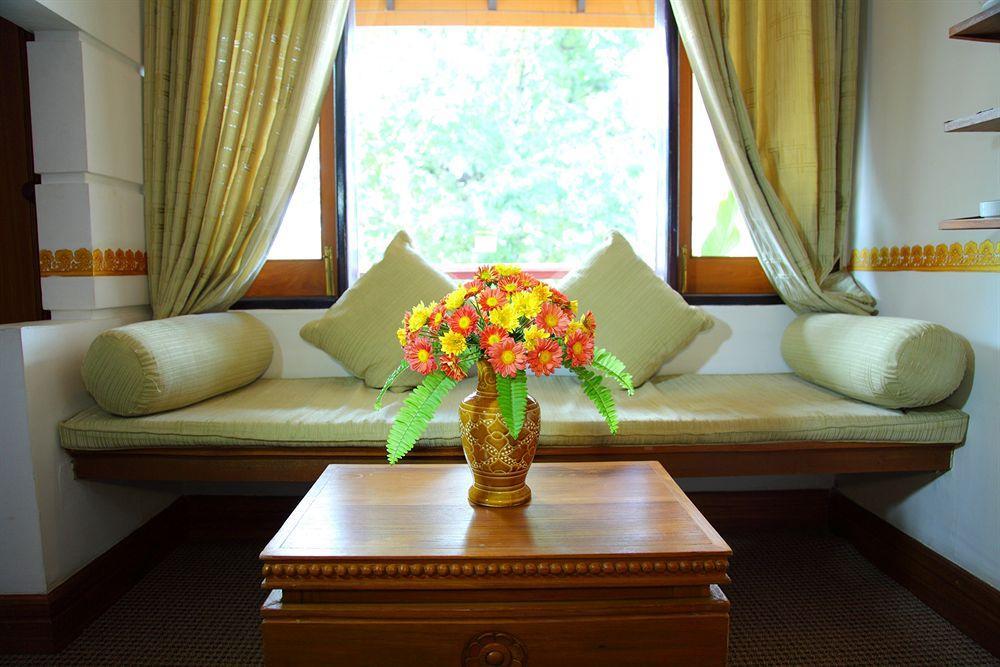 Hotel Amazing Nyaung Shwe Εξωτερικό φωτογραφία